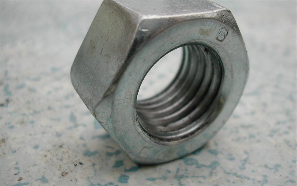 Tuercas hexagonal y de seguridad